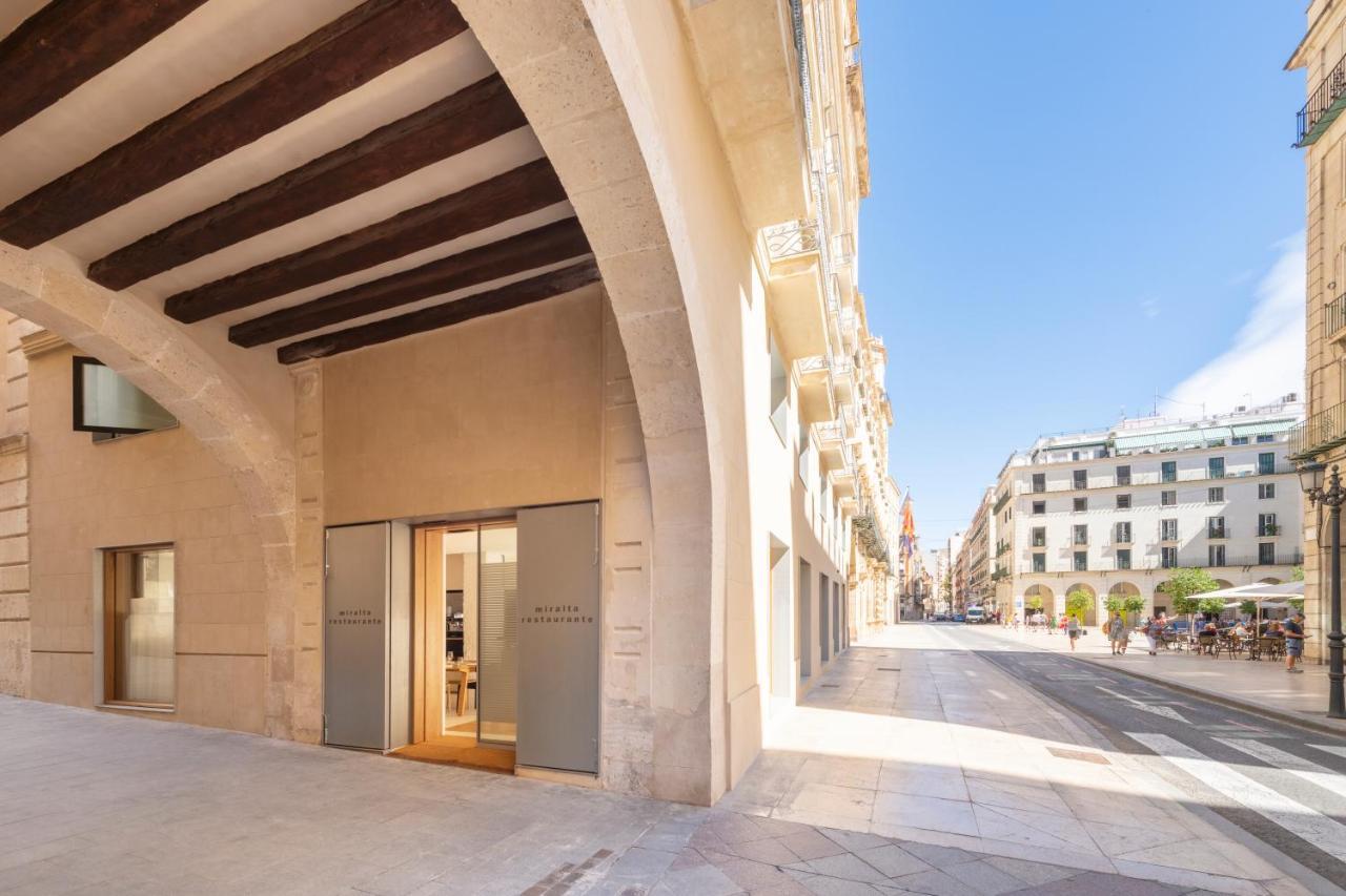 Eurostars Portico Alicante Exterior photo Entrance to the museum